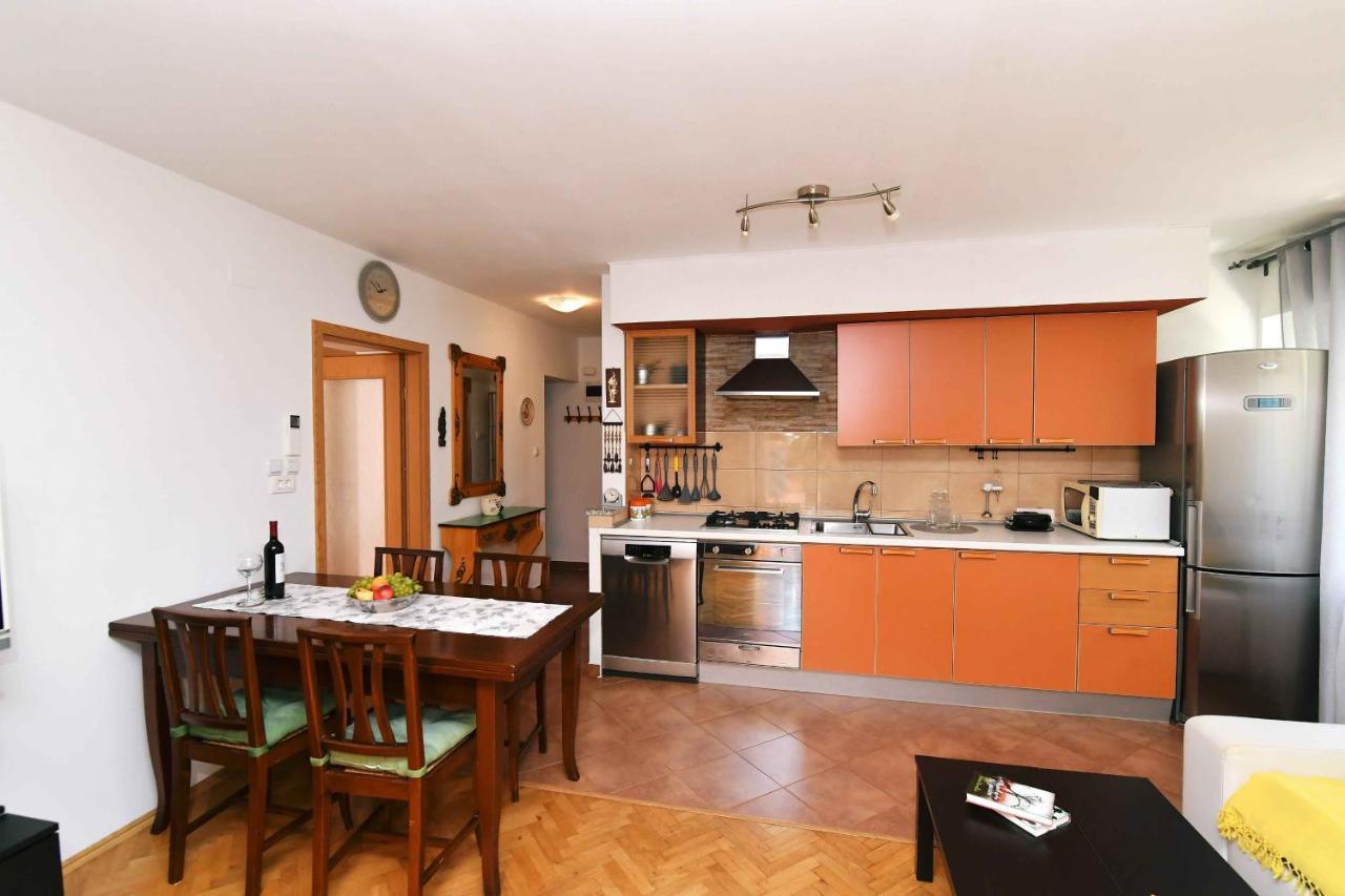 Apartment Leon Opatija Eksteriør bilde
